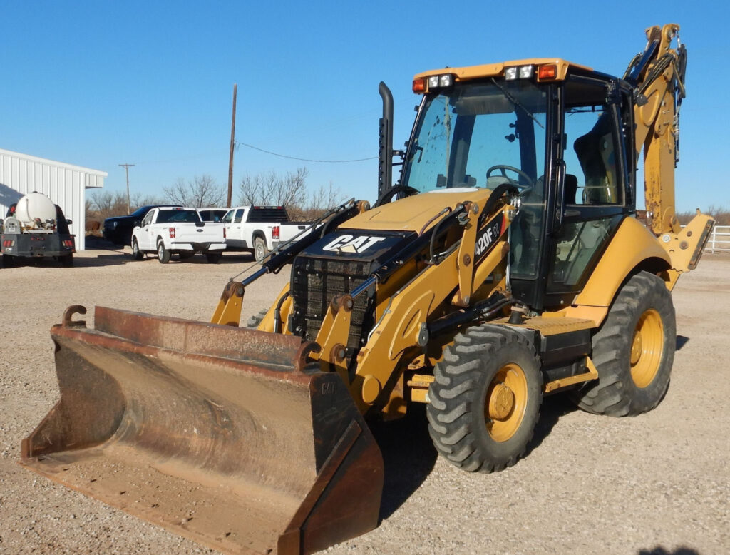 2015 Caterpillar 420F IT