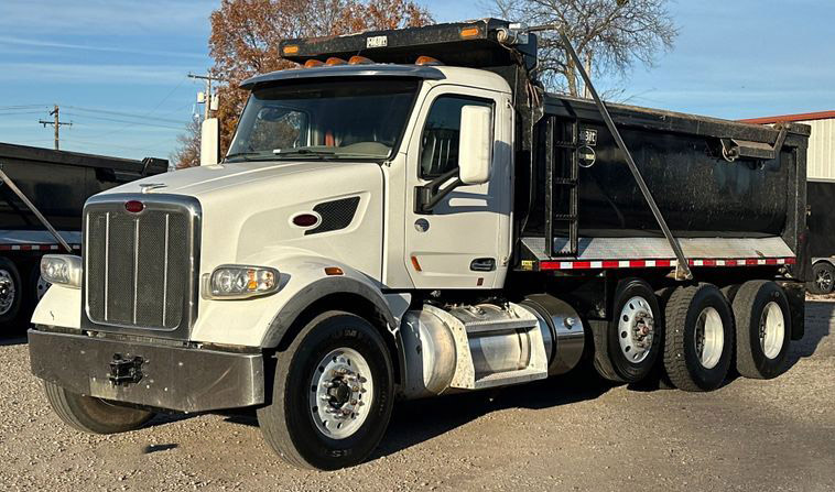 2020 Peterbilt 567