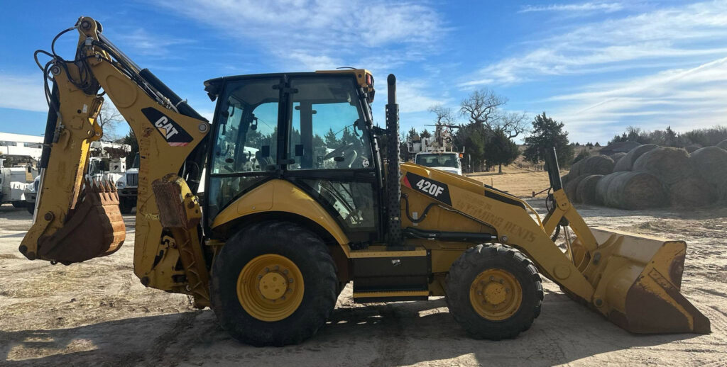 2015 Caterpillar 420F