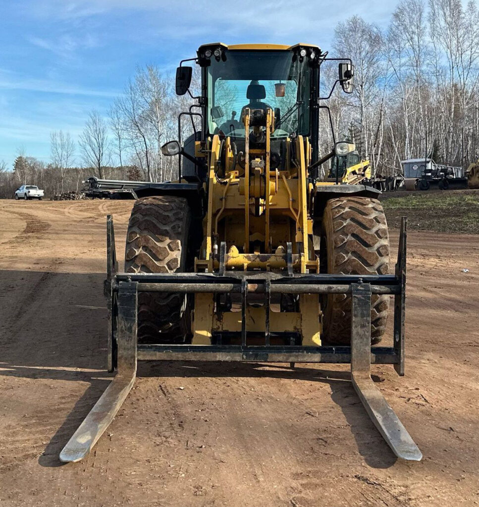 2017 Caterpillar 938M